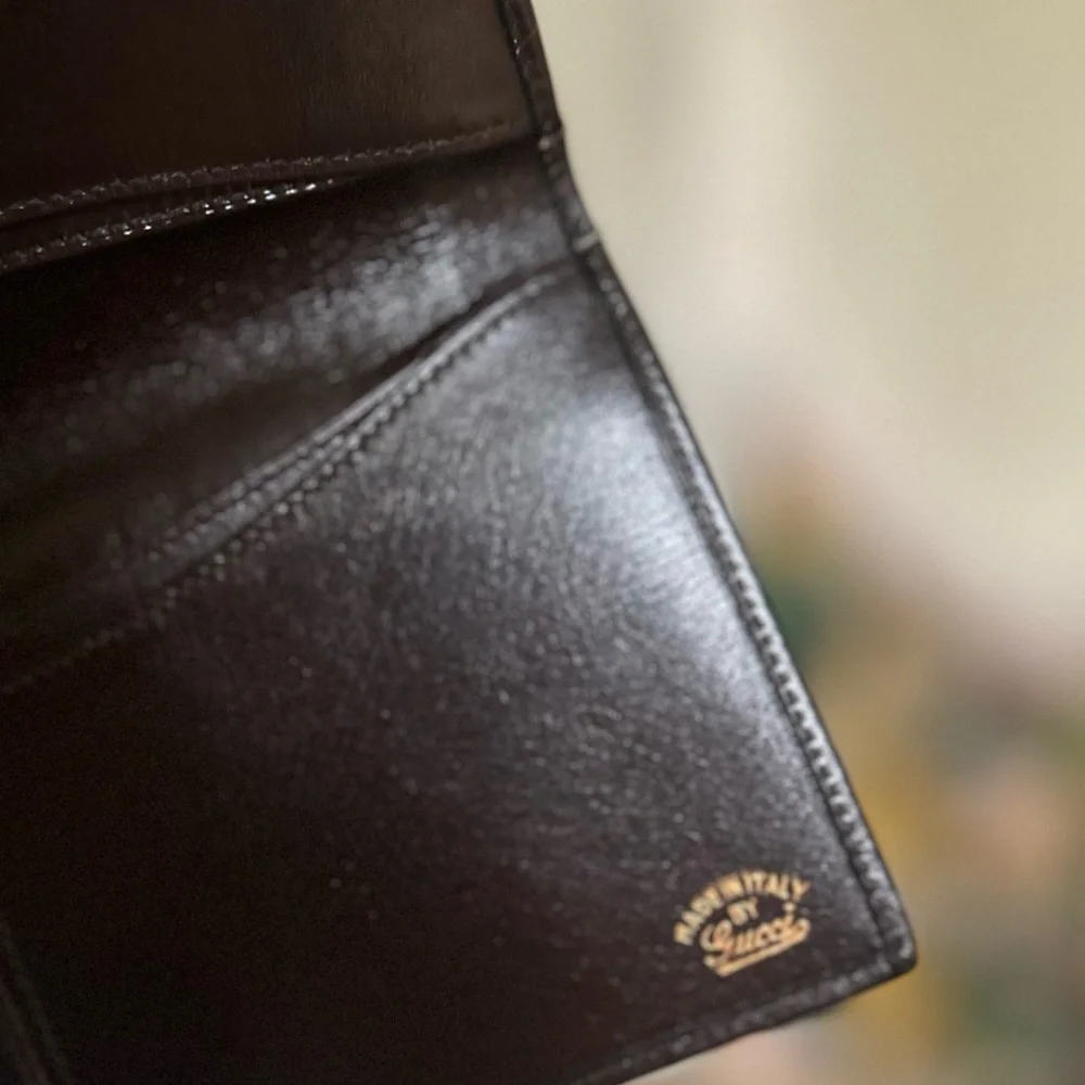 Rare GUCCI Gilt Clasp Brown Leather Wallet 1970s - Picture 3 of 8